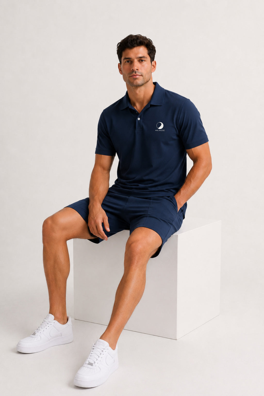 HENOC UNISEX SHORT
