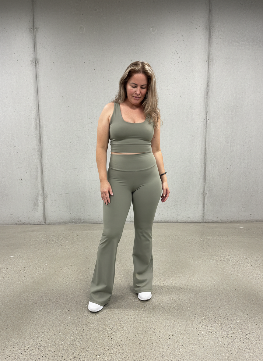 Henoc Flare Legging
